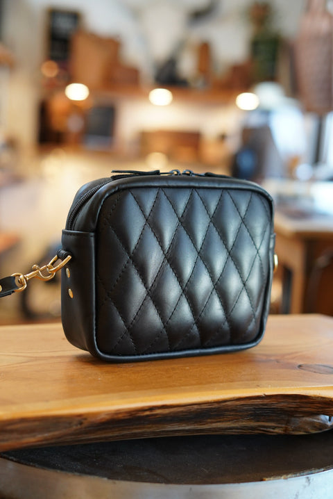 Rectangle Bag (Diamond Stitch: Black)