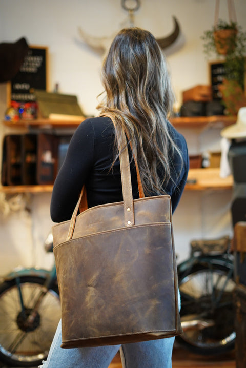 Tote Bag (Full-grain Buffalo: Brown)